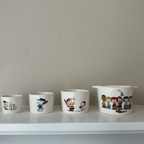 Rae dunn Snoopy Peanuts Baseball measuring cups New 2024 - Picture 4 of 8